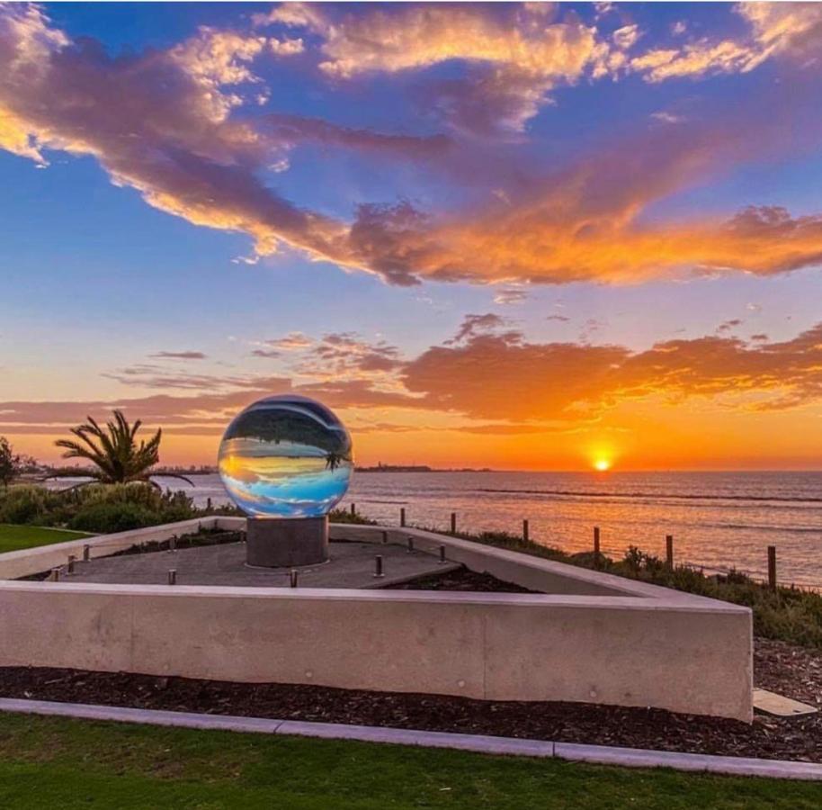 Geraldton'S Ocean West Holiday Units & Short Stay Accommodation Екстер'єр фото